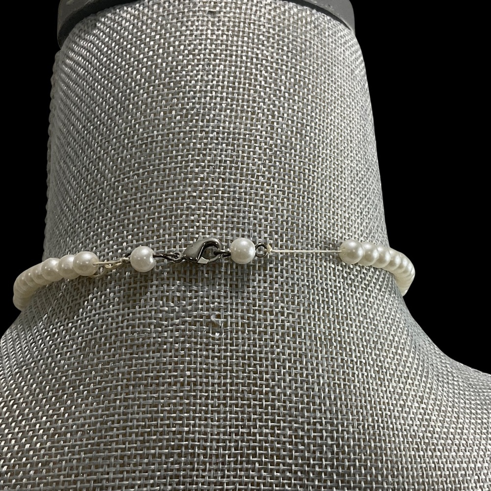 White Pearl Tie Choker Necklace - Picture 5 of 6